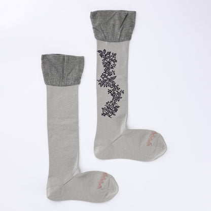 フラワー・ハイソックス